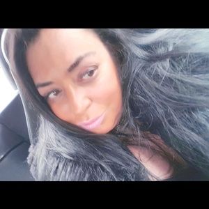 Meet your Posher, Debra